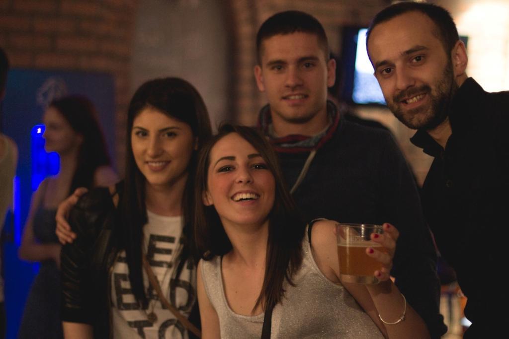 Hostel Bed N Beer Belgrad Dış mekan fotoğraf