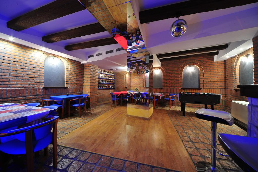 Hostel Bed N Beer Belgrad Oda fotoğraf