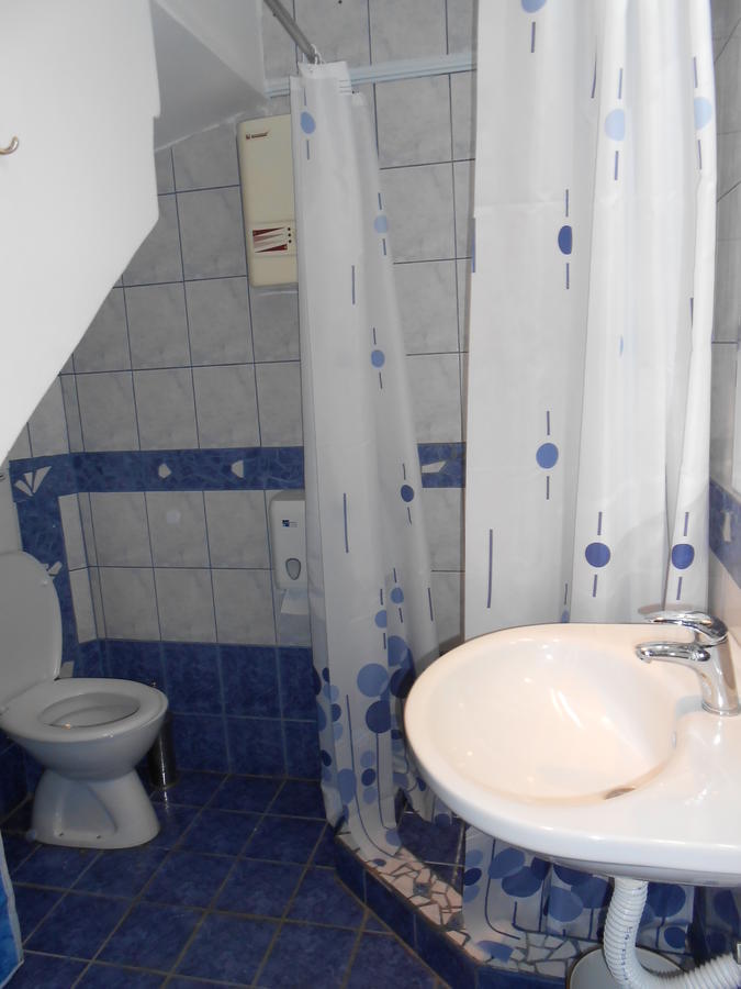Hostel Bed N Beer Belgrad Oda fotoğraf
