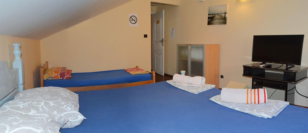 Hostel Bed N Beer Belgrad Dış mekan fotoğraf